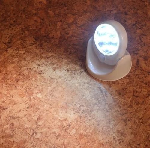Lampka bezprzewodowa 360 na Arena.pl
