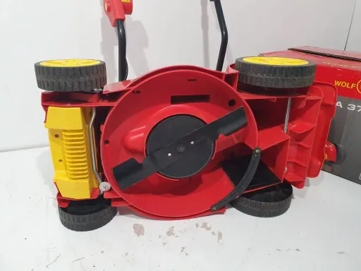 Kosiarka elektryczna Wolf Garten 1600 W 40 l zdjęcie 3
