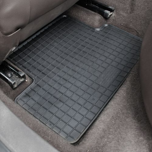 Dywaniki dedykowane do Chevrolet Orlando TUNEL na Arena.pl