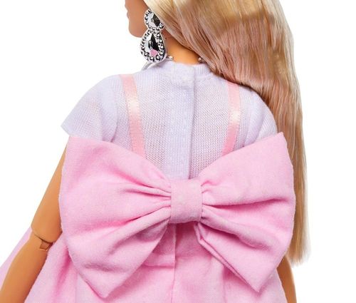 LALKA BARBIE DELUXE STYLE #3 w stroju w stylu Barbiecore na Arena.pl