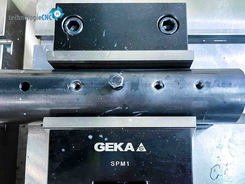 Zaawansowane centrum obróbcze CNC metalu wiercenia gwintowania znakowania zdjęcie 4