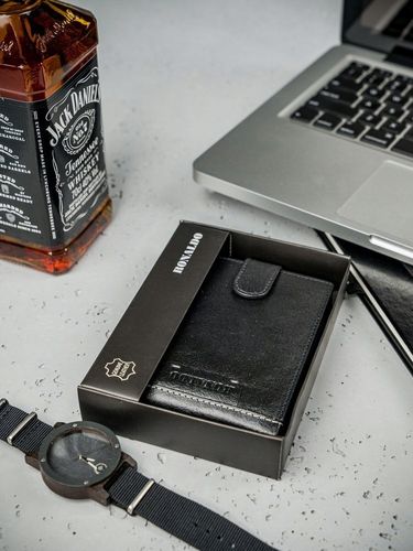 Portfel męski z grawerem NAPISEM PREZENT dla niego na Arena.pl