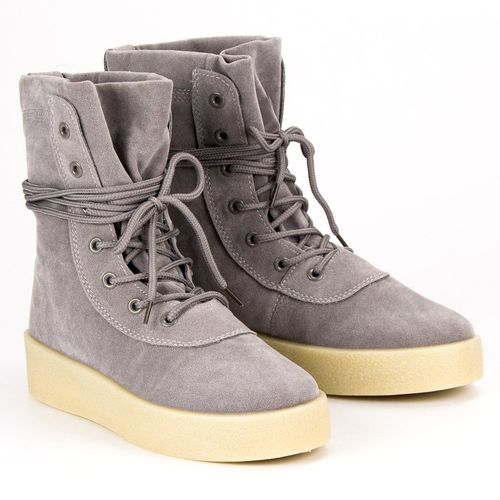 Sznurowane botki r.41 na Arena.pl