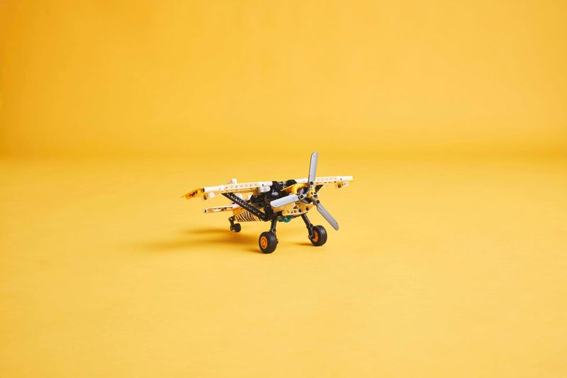 LEGO Technic Samolot transportowy 42198 zdjęcie 9