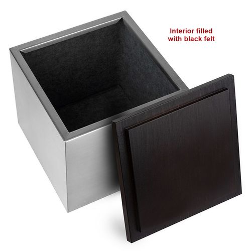 Urna dla narciarza Tematyczna urna kremacyjna z nartami Tabliczka / Tak na Arena.pl