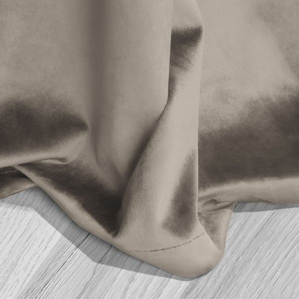 Zasłona gotowa na przelotkach VELVET SOFT 140x250 welurowa c.beżowa zdjęcie 3