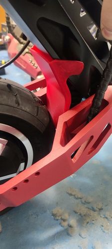 Osłona amortyzatora CZERWONA Motus 10 pro Sport 2021 | Techlife x8 na Arena.pl