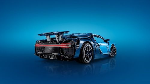 LEGO Technic - Bugatti Chiron 42083 na Arena.pl