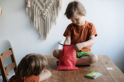 Zabawy przedszkolaka Kukuryku Adamigo na Arena.pl