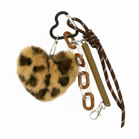 brelok do kluczy puchate pluszowe serce panterka brl382