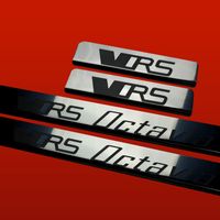 Listwa progowa SKODA OCTAVIA MK2 VRS OCTAVIA Stal nierdzewna 304 połysk 4sz