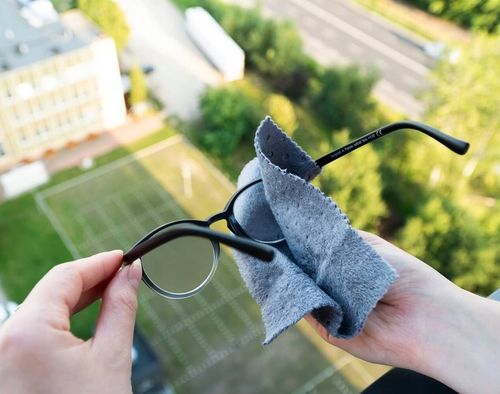 Japońska Ściereczka do okularów mikrofibra SOFT99 chusteczka do na Arena.pl