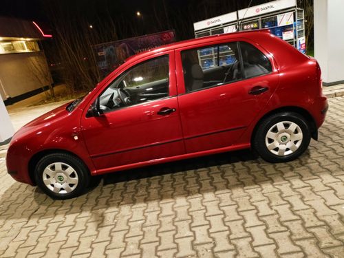 Skoda Fabia I Listwy CZARNE Boczne Ochronne Drzwi na Arena.pl