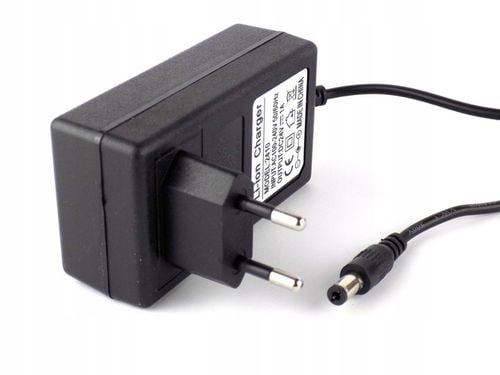 HILDA ŁADOWARKA ZASILACZ PIŁY WKRETARKI 21V 1A 21W WTYK 2.1/5.5 MM LED na Arena.pl
