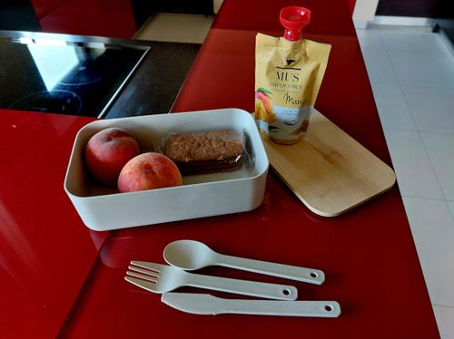 LUNCH BOX BIAŁY NR:7444 na Arena.pl