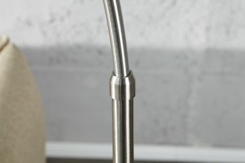 Lampa podłogowa Stable biała regulowana D2 na Arena.pl