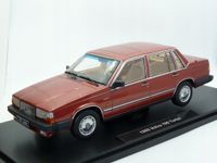 TRIPLE9 VOLVO 760 1985 Dark red metallic 1:18 PROMOCJA