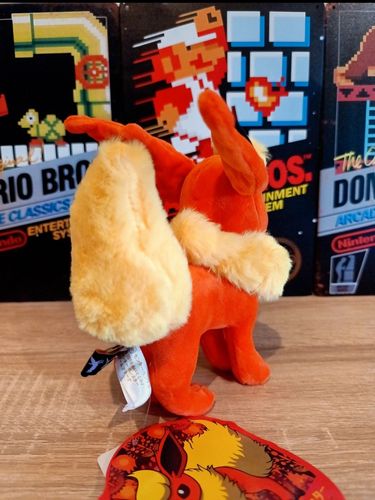 Pokemon FLAREON Zabawka na Arena.pl