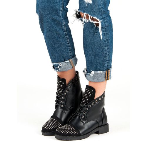 Rockowe workery r.39 na Arena.pl