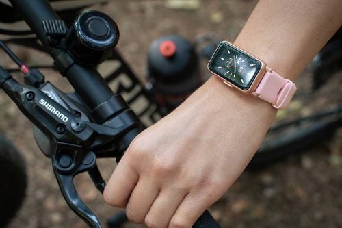 Smartwatch Maxcom Fit FW53 Nitro 2 złoty na Arena.pl