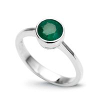 pierścionek srebrny z naturalnym szmaragdem