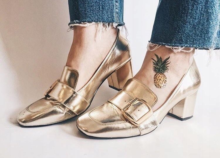 Tatuaż kolory ananas tymczasowy na nogi Paperself zdjęcie 1