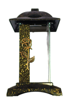 Znicz szklany kapliczka z złotą różą