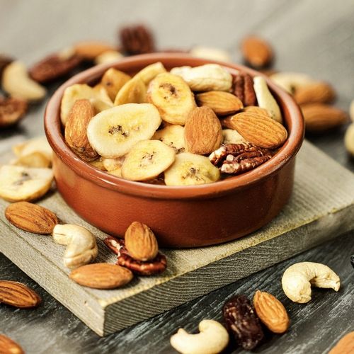 MIESZANKA STUDENCKA 1kg Orzechy bakalie naturalna przekąska jakość Kol-Pol na Arena.pl