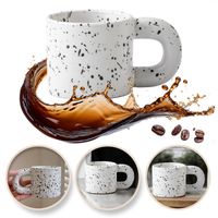 ceramiczny, nakrapiany kubek z uchem 300 ml matowy cup19