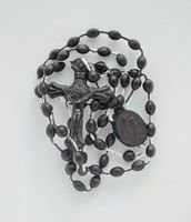 Różaniec na sznurku plastik czarny