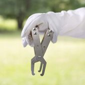 Chwytak chwytacz do ramek z drewnianą rączką do wyciągania ramek Ula HEAVY