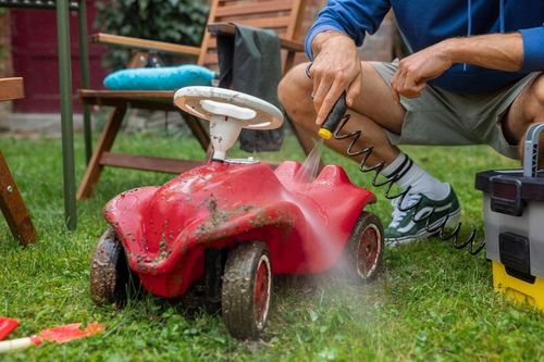Przenośna myjka ciśnieniowa akumulatorowa Karcher OC 4 na Arena.pl