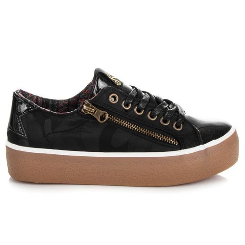 LAKIEROWANE TRAMPKI Rozmiar - 41 na Arena.pl