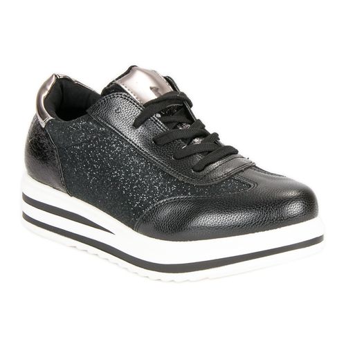 Modne sneakersy r.40 na Arena.pl