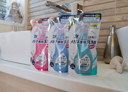 OPAKOWANIE UZUPEŁNIAJĄCE Japoński SZAMPON DO OKULARÓW Mięta-Jagoda 160ml na Arena.pl