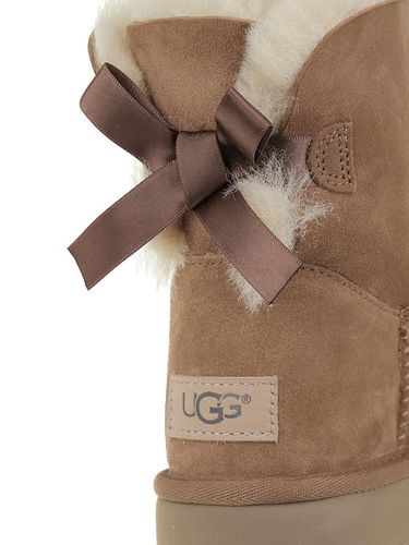 Buty UGG Mini Bailey Bow II 1016501-CHE - 39 na Arena.pl