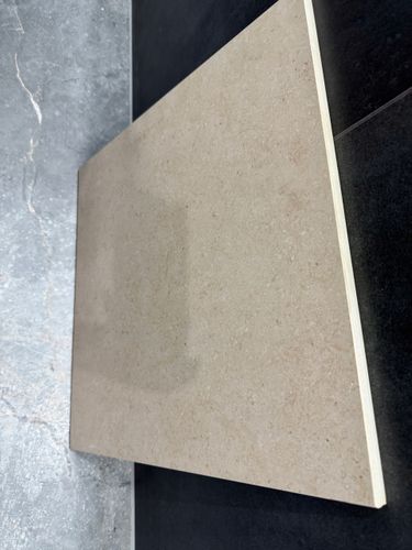 Gruba płytka gresowa przemysłowa 45x45 cm, grubość 14 mm na Arena.pl