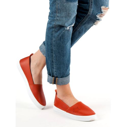 Wsuwane Trampki r.36 na Arena.pl