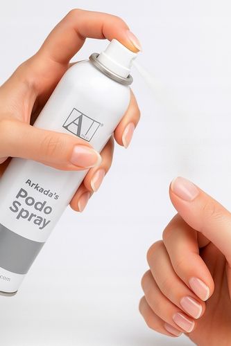 ARKADA Sprężone powietrze w sprayu z efektem chłodzenia PODO SPRAY 600ml na Arena.pl