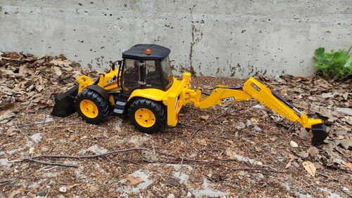 Duży model Koparko - Ładowarka JCB 5CX eco - Ruchome Części - Bruder 02454 na Arena.pl