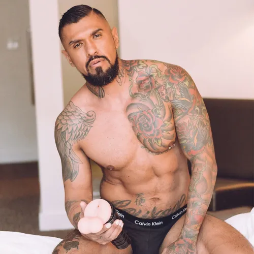 fleshlight fleshsack czarna tuba - model anatomiczny superskin na Arena.pl