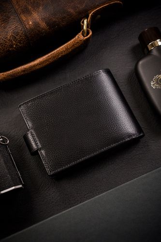 duży portfel męski ze skóry naturalnej zapinany na zatrzask - rovicky na Arena.pl