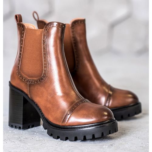 Wsuwane Botki Na Platformie r.39 na Arena.pl