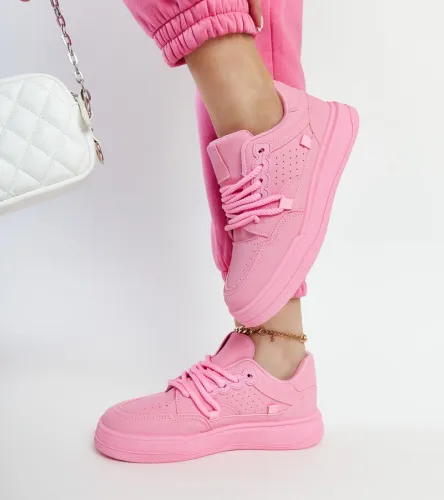 Różowe sneakersy na platformie Asphodel 38 na Arena.pl