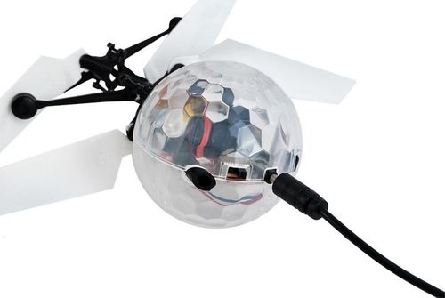 Latająca kula disco na Arena.pl