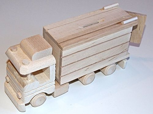 Samochód Skarbonka Polski na Arena.pl