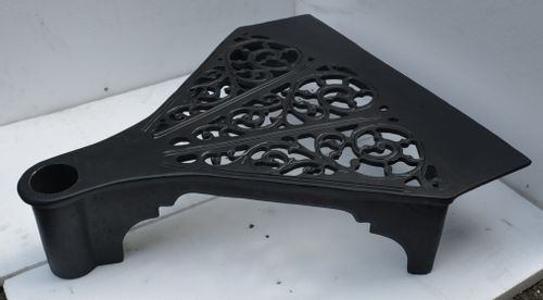 SCHODY KRĘCONE FI 1,36 M - WZÓR NR 2 - 1 TRALKA NA STOPNIU ŻELIWNE na Arena.pl