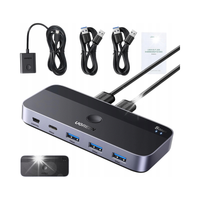 Przełącznik switch 2-in-4 na 2 komputery USB 3.0 + 2x kabel USB-A czarny
