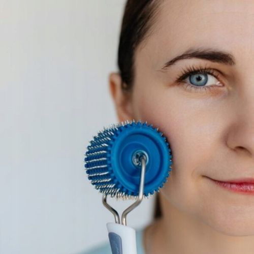 Aplikator LYAPKO WAŁEK z igłami do masażu twarzy ZIELONY + GRATIS na Arena.pl