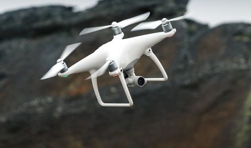 Dron DJI Phantom 4 na Arena.pl